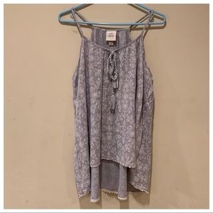 Extreme high low top